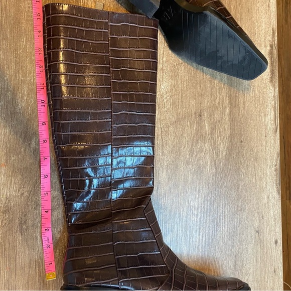 Zara Dark Brown Croc Embossed Knee-High Boots - Picture 14 of 14